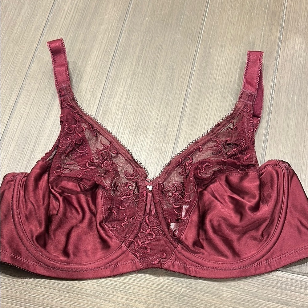 Wacoal 85126 Burgundy Bra